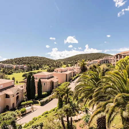 Apartment Le Village De Cap Esterel - Maeva - 5 Personnes - Confort Mae-8331 *